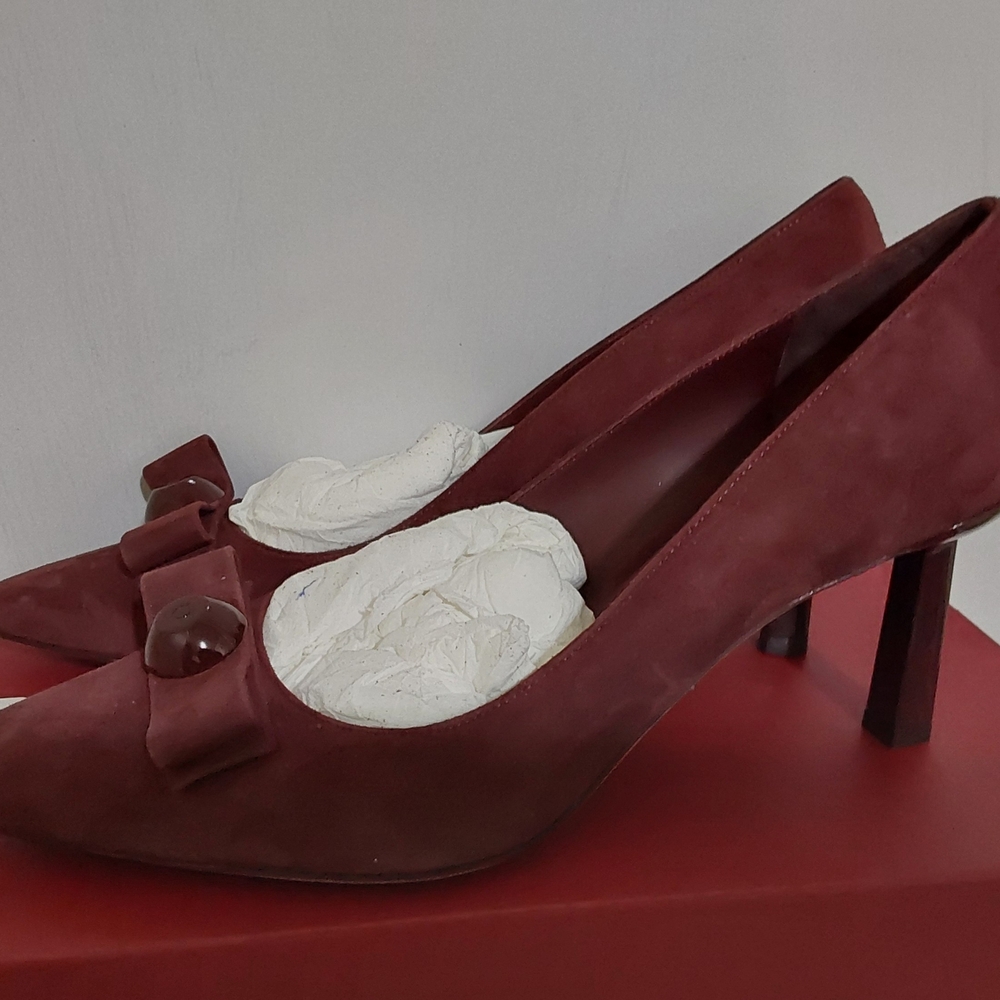 Salvatore Ferragamo Dark Maroon Suede Bow Pumps - Picture 16 of 16